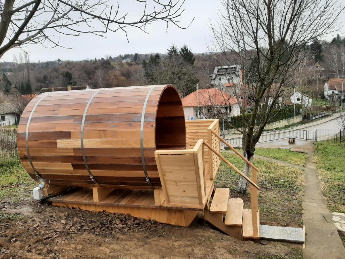 Apartmani Zuti Leptir Vrdnik Esterno foto