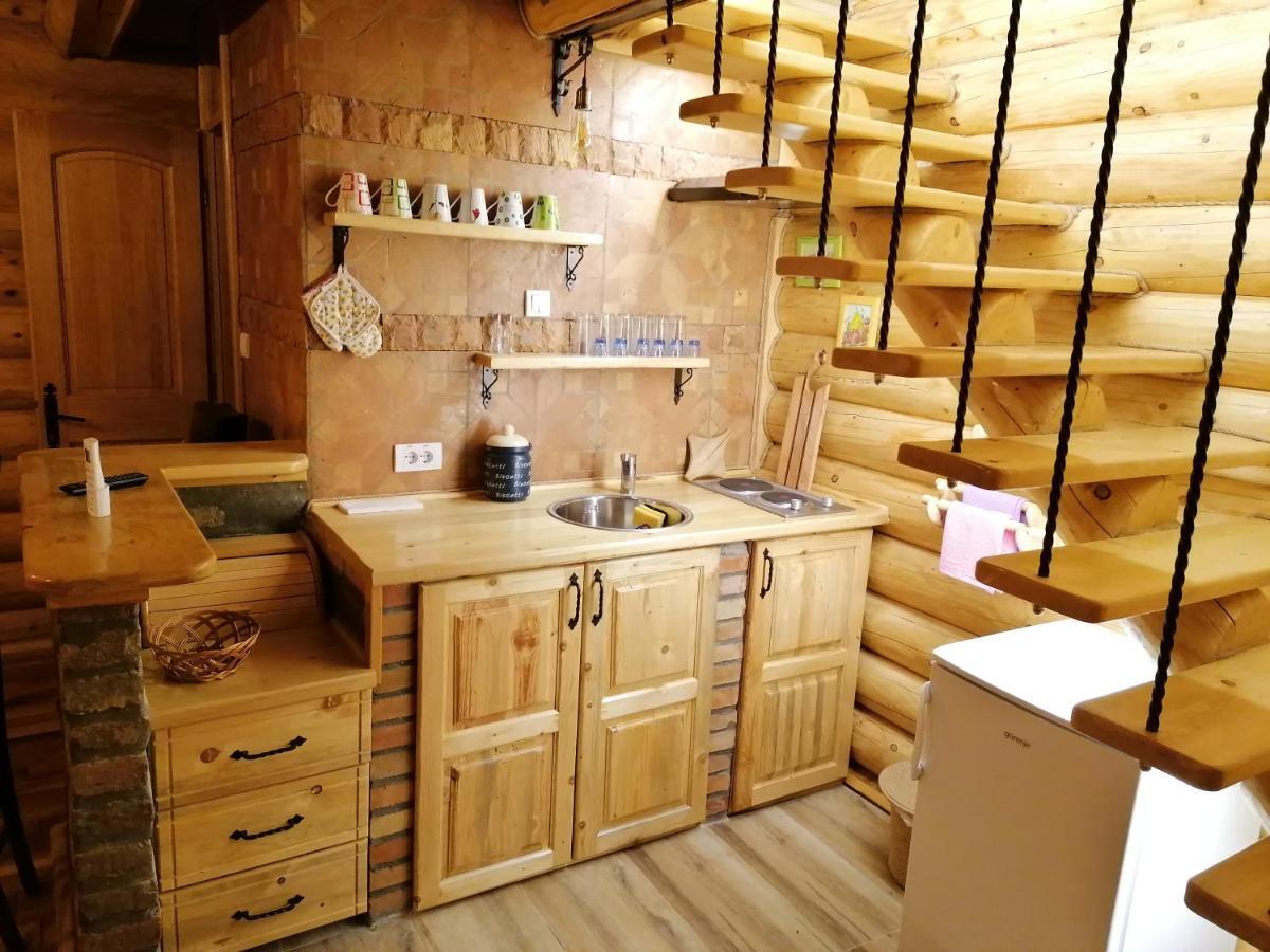 Apartmani Zuti Leptir Vrdnik Esterno foto