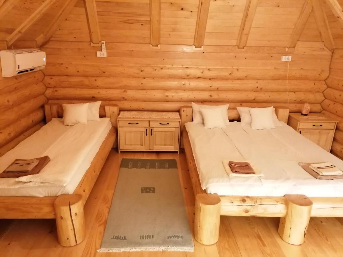 Apartmani Zuti Leptir Vrdnik Esterno foto