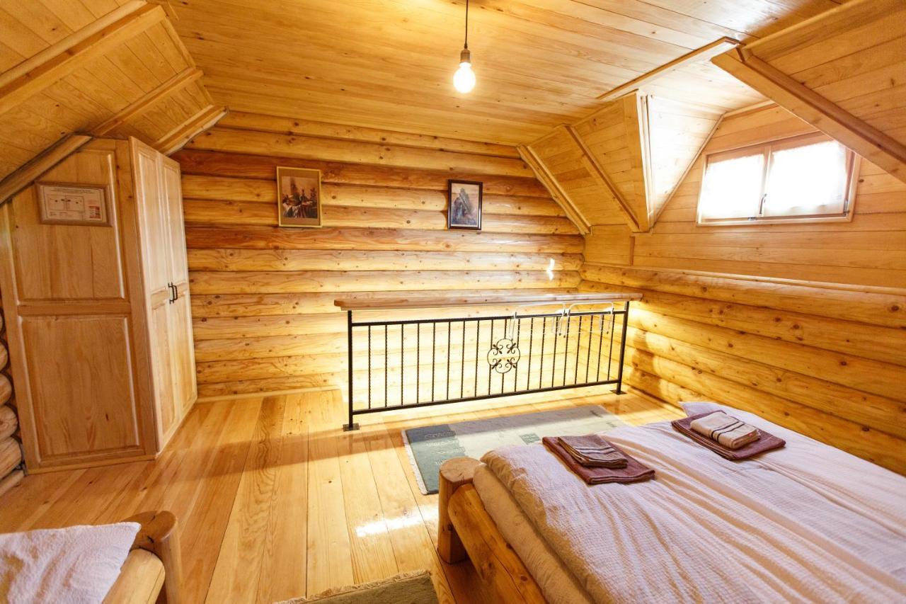 Apartmani Zuti Leptir Vrdnik Esterno foto